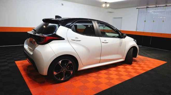 Toyota Yaris 130H PREMIERE 5P MC24 Blanc de 2024