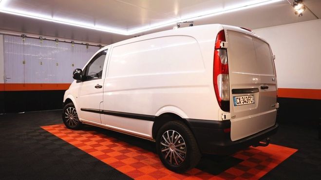 Mercedes Vito FG 109CDI COMPACT 2T7 Blanc de 2006
