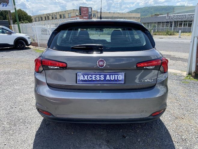 Fiat Tipo 5 PORTES 1.3 MultiJet 95 ch Start/Stop Gris de 2017