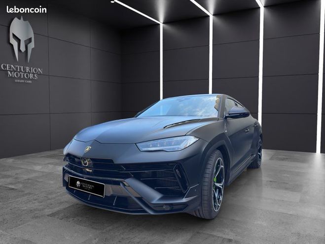 Lamborghini Urus S 4.0 V8 666cv Noir de 2024