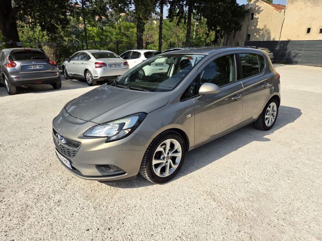 Opel Corsa D Edition 1.4 90 ch Gris de 2015