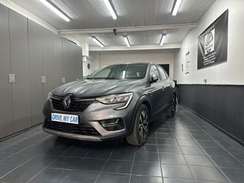  Voir détails -Renault Arkana 1.6 145Ch Hybrid E-tech Zen à Marseille (13)