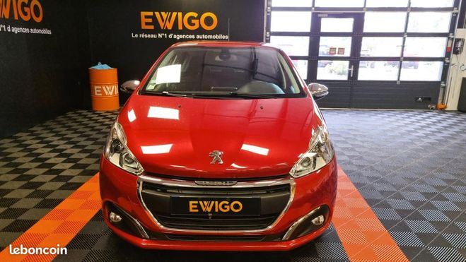 Peugeot 208 GENERATION-I 1.2 PURETECH 80 STYLE Rouge de 2017