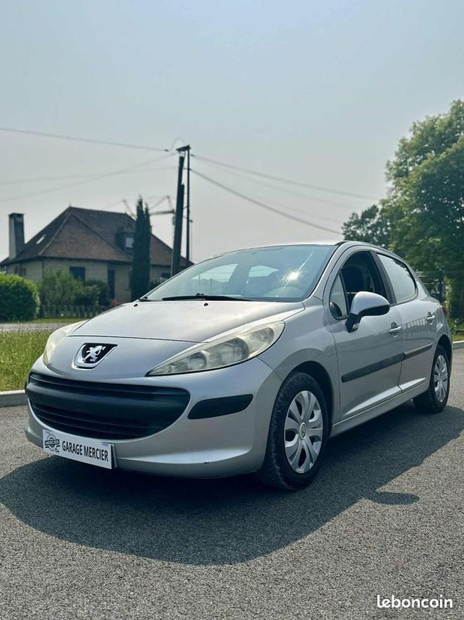 Peugeot 207 1.4 HDI 70ch Gris de 2009
