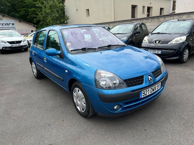 Renault Clio 1.4i 16V 98ch Privilge Bleu de 2003
