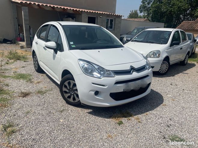 Citroen C3 1.2 vti 68 ch 4cv ct ok Blanc de 2015