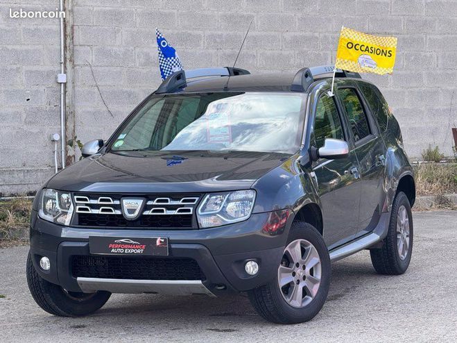 Dacia Duster 1.5 dCi 110CV Phase 2 anne 08-2014 183. Gris de 2014