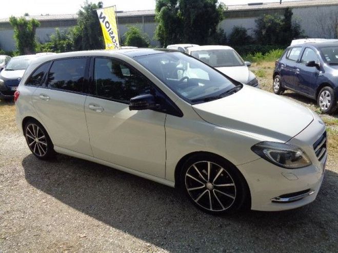 Mercedes Classe B (W246) 200 CDI FASCINATION 7G-DCT  de 2014
