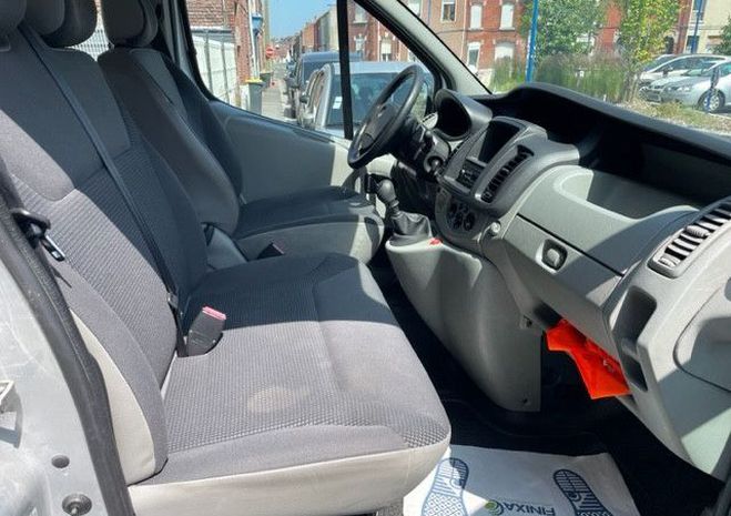 Opel Vivaro COMBI 2.5 CDTI145 C1 PACK CLIM  de 2011