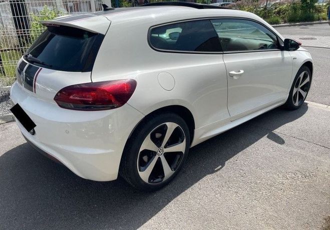 Volkswagen Scirocco 2.0 TDI 140CH FAP SPORTLINE GTS  de 2014