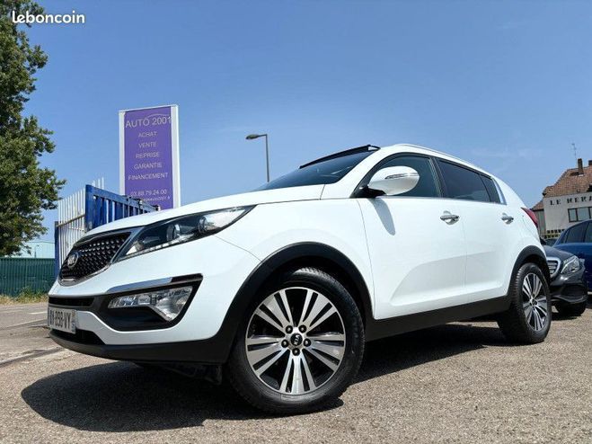 Kia Sportage 1.7 CRDI 115CH ISG PREMIUM 4X2 Blanc de 2015