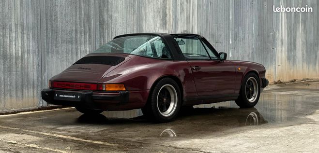 Porsche 911 Carrera 3.2 Targa Ruby Red Bordeaux de 1984