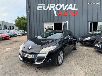  Voir détails -Renault Megane iii coupe 1.9 dci 130ch dynamic 3p à Fontenay-sur-Eure (28)