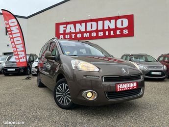  Voir détails -Peugeot Partner Tepee 1.6 Hdi 75Ch Active à Pavie (32)
