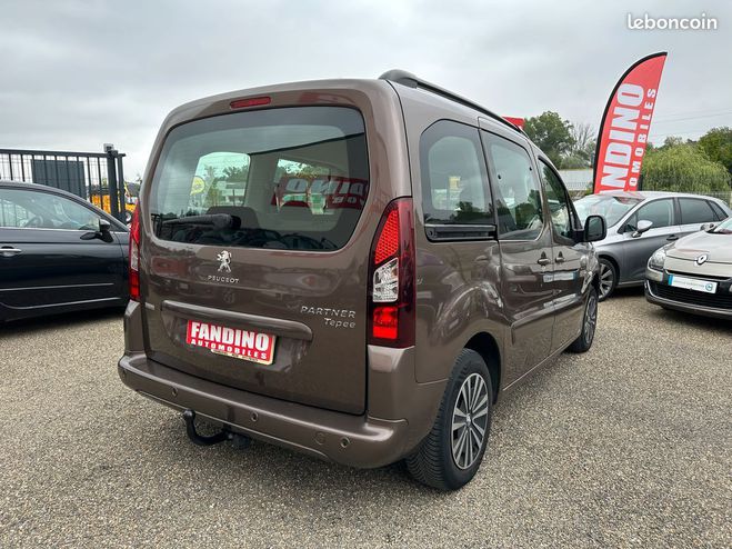 Peugeot Partner Tepee 1.6 Hdi 75Ch Active Beige de 2013