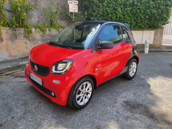  Voir détails -Smart Fortwo CABRIOLET 71CH PASSION TWINAMIC à Nice (06)