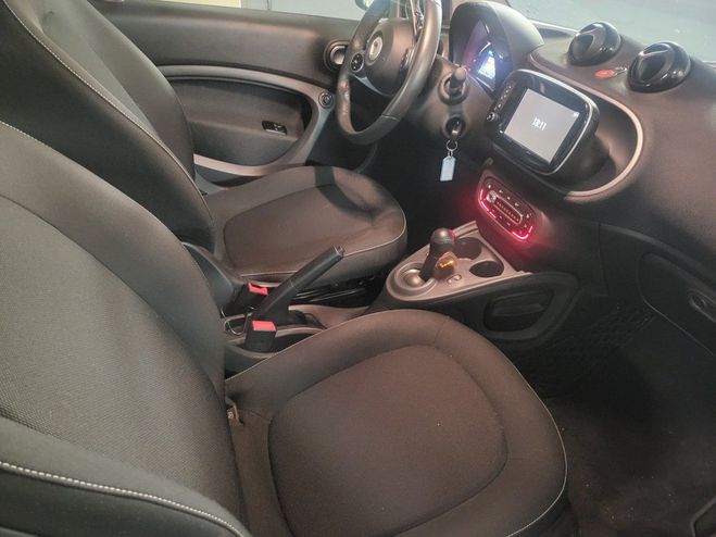Smart Fortwo CABRIOLET 71CH PASSION TWINAMIC Rouge de 2017