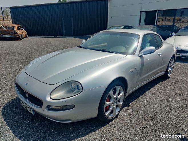Maserati Coupe 4200 gt  de 2003