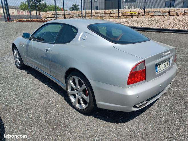 Maserati Coupe 4200 gt  de 2003