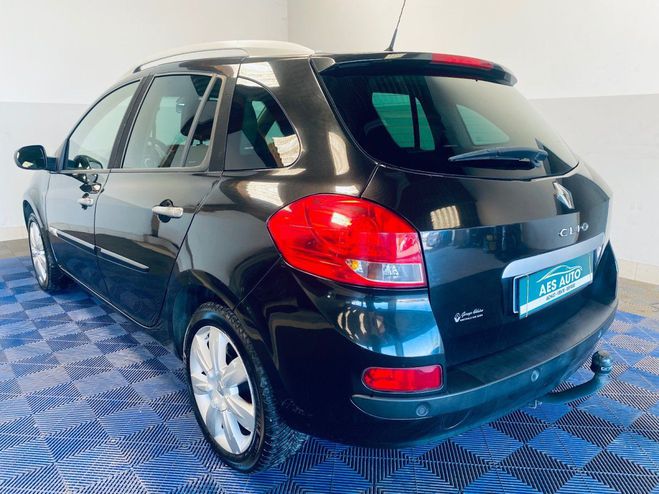 Renault Clio III 1.5 dCi 105 ch eco2 Exception Noir de 2010
