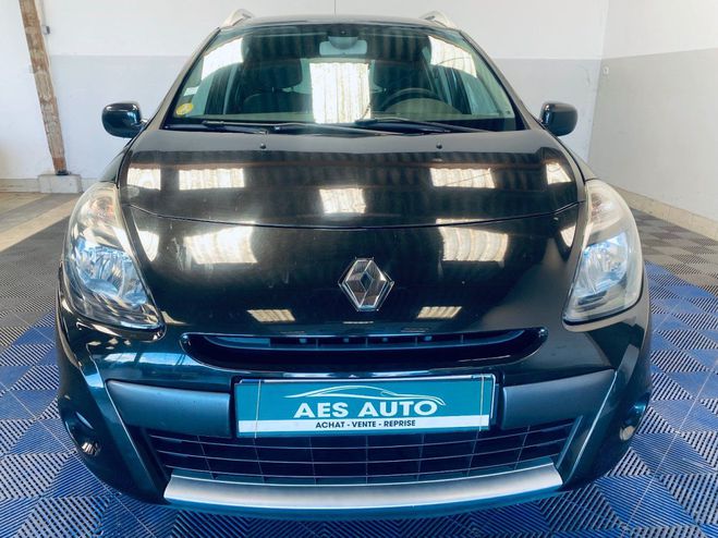 Renault Clio III 1.5 dCi 105 ch eco2 Exception Noir de 2010