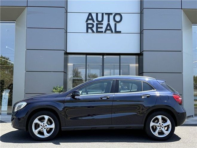 Mercedes Classe GLA BUSINESS 180 Edition BLEU de 2017