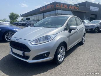  Voir détails -Ford Fiesta 1.5 TDCI 75CH STOP&START EDITION 5P à Aubire (63)