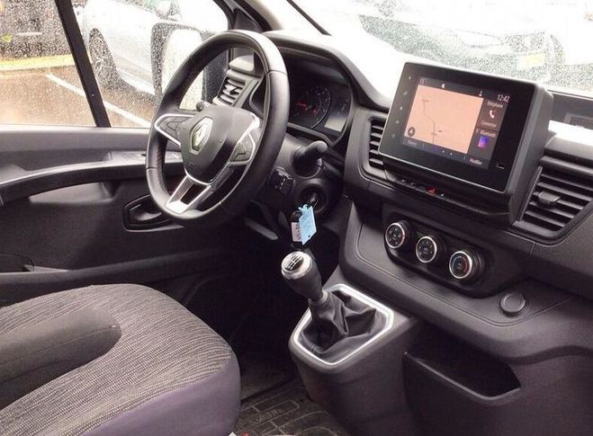 Renault Trafic FOURGON L2H1 2.0 BLUE DCI 130 CONFORT Blanc de 2022