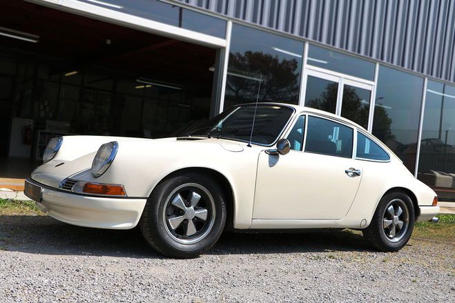 Porsche 911 2,4 T 