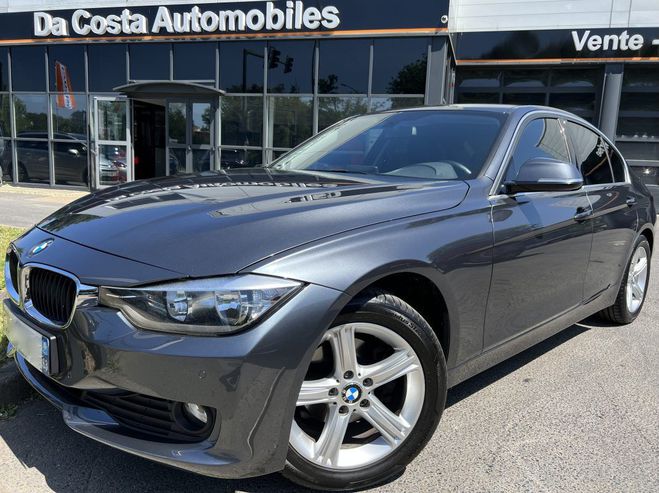 BMW Serie 3 F30 318D 2.0 143 Cv GRAND GPS INTERIEUR  Gris de 2013