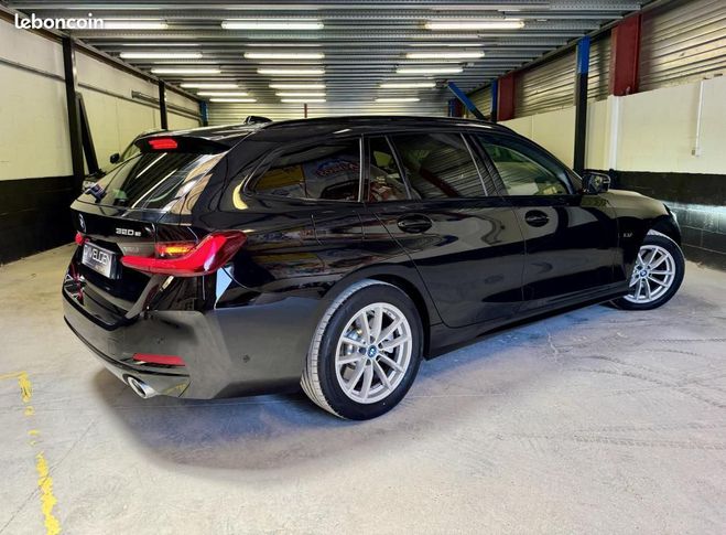 BMW Serie 3 Touring G21 320e 320ea xDrive Hybrid PHE Noir de 2024