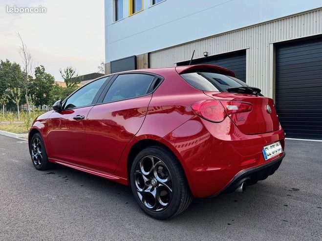 Alfa romeo Giulietta 1.4 TJET 120CH SUPER   PACK VELOCE 17 Rouge de 2017