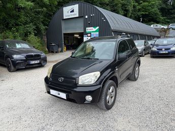  Voir détails -Toyota RAV 4 II 2.0 VVT-i 150cv 4WD GX 2e main à Sathonay-Camp (69)