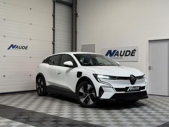  Voir détails -Renault Megane E-Tech EV 60 220 CH Equilibre à Chaponost (69)