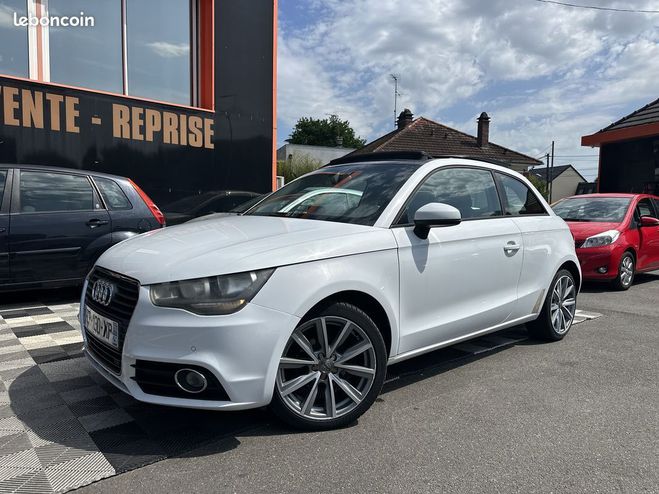 Audi A1 1.2 TFSI 86CH URBAN SPORT Blanc de 2013