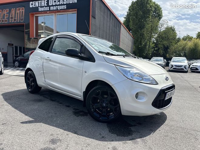 Ford KA 1.2 69CH STOP&START TITANIUM Blanc de 2013