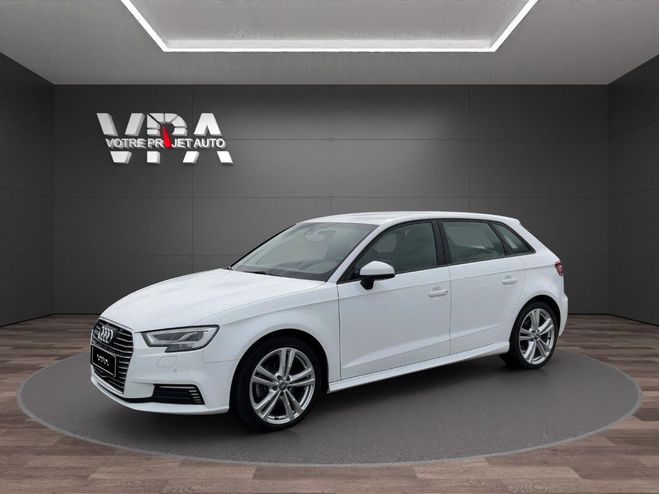 Audi A3 Sportback  40 e-tron 204ch S line LED G Blanc de 2020