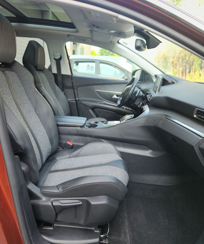 Peugeot 3008 1.2 allure 130ch  Marron  de 2020