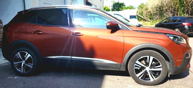 Peugeot 3008 1.2 allure 130ch  Marron  de 2020