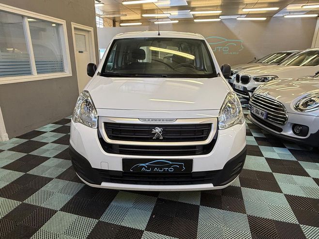 Peugeot Partner Tepee 1.6 HDI 100CV 2018 ATTELAGE / RGU Blanc Mtallis de 2018