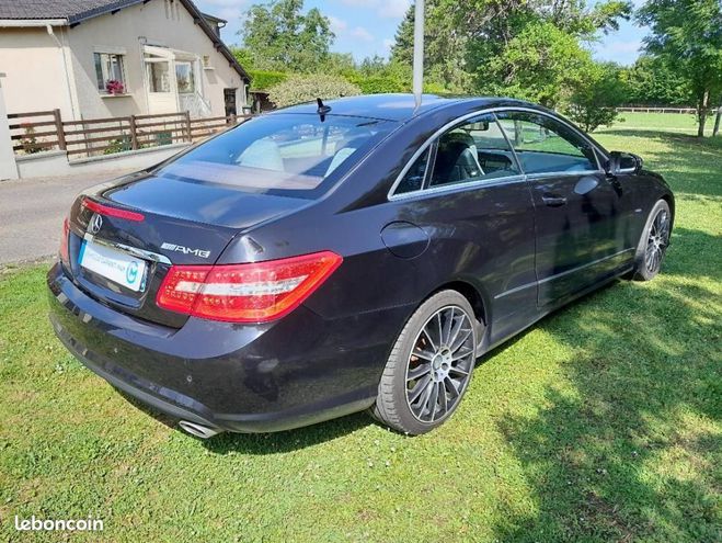Mercedes Classe E Coup 350 CDI Excutive Pack AMG line 7G Noir de 2009