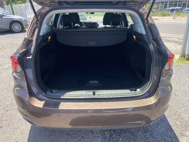 Fiat Tipo STATION WAGON 1.4 95 ch Marron de 2018