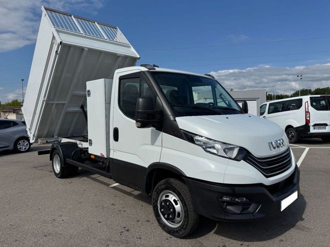 Iveco Daily 35C18 BENNE REHAUSSE Blanc de 2024