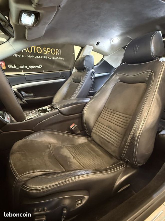 Maserati Gran Turismo S 4.7 BA Gris de 2009