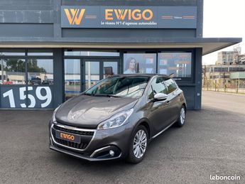 Voir détails -Peugeot 208 ALLURE 1.2 82CH CARPLAY à Valence (26)