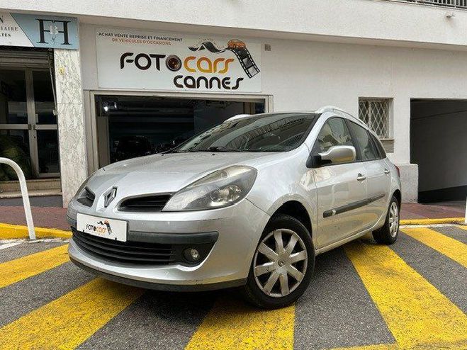 Renault Clio III ESTATE 1.5 DCI 85CH DYNAMIQUE Gris C de 2008