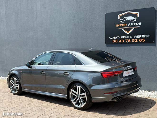 Audi A3 Berline Sline 150ch cockpit Gris de 2017