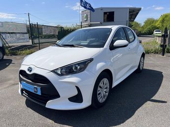  Voir détails -Toyota Yaris 116 H Design 5 p Hybride dynamique à Tonnay-Charente (17)