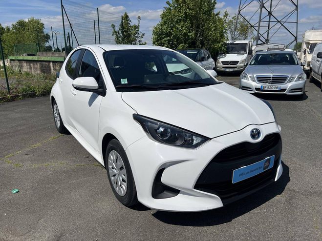 Toyota Yaris 116 H Design 5 p Hybride dynamique BLANC de 2022