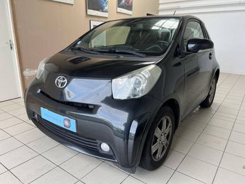  Voir détails -Toyota Iq 68 VVT-i à Tonnay-Charente (17)